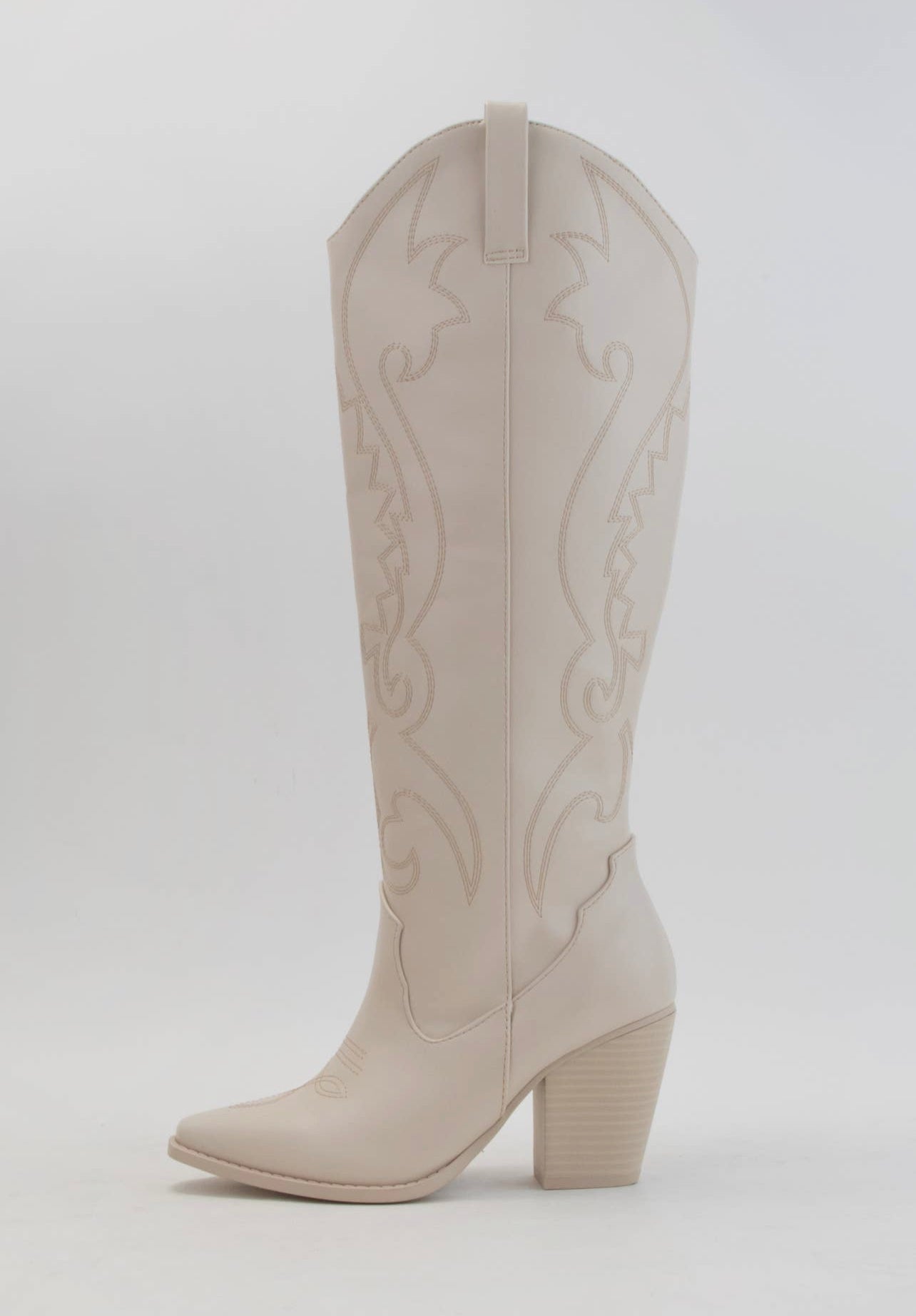 THE CHELSEA BOOT