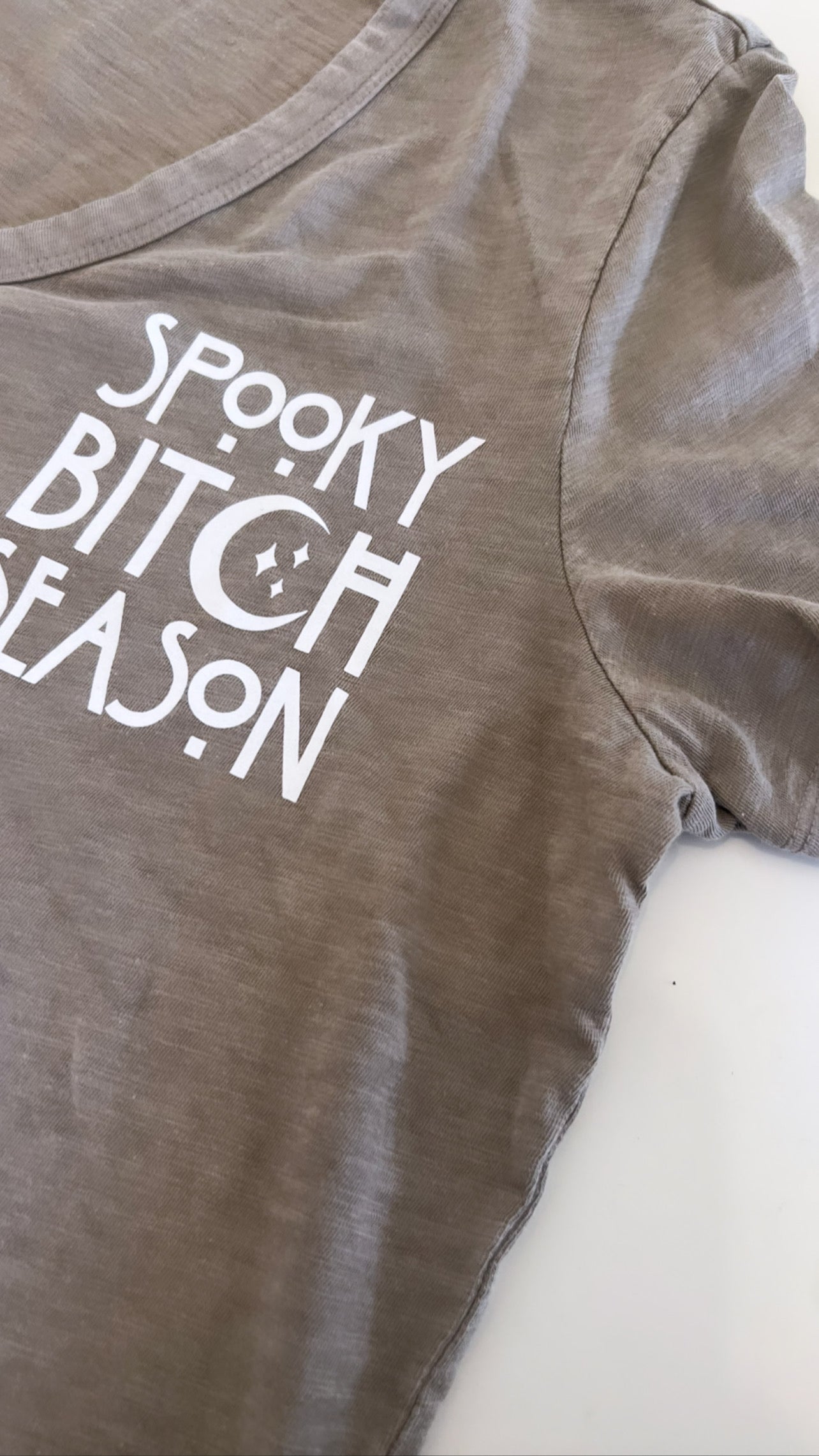 THE SABRINA V-NECK TEE