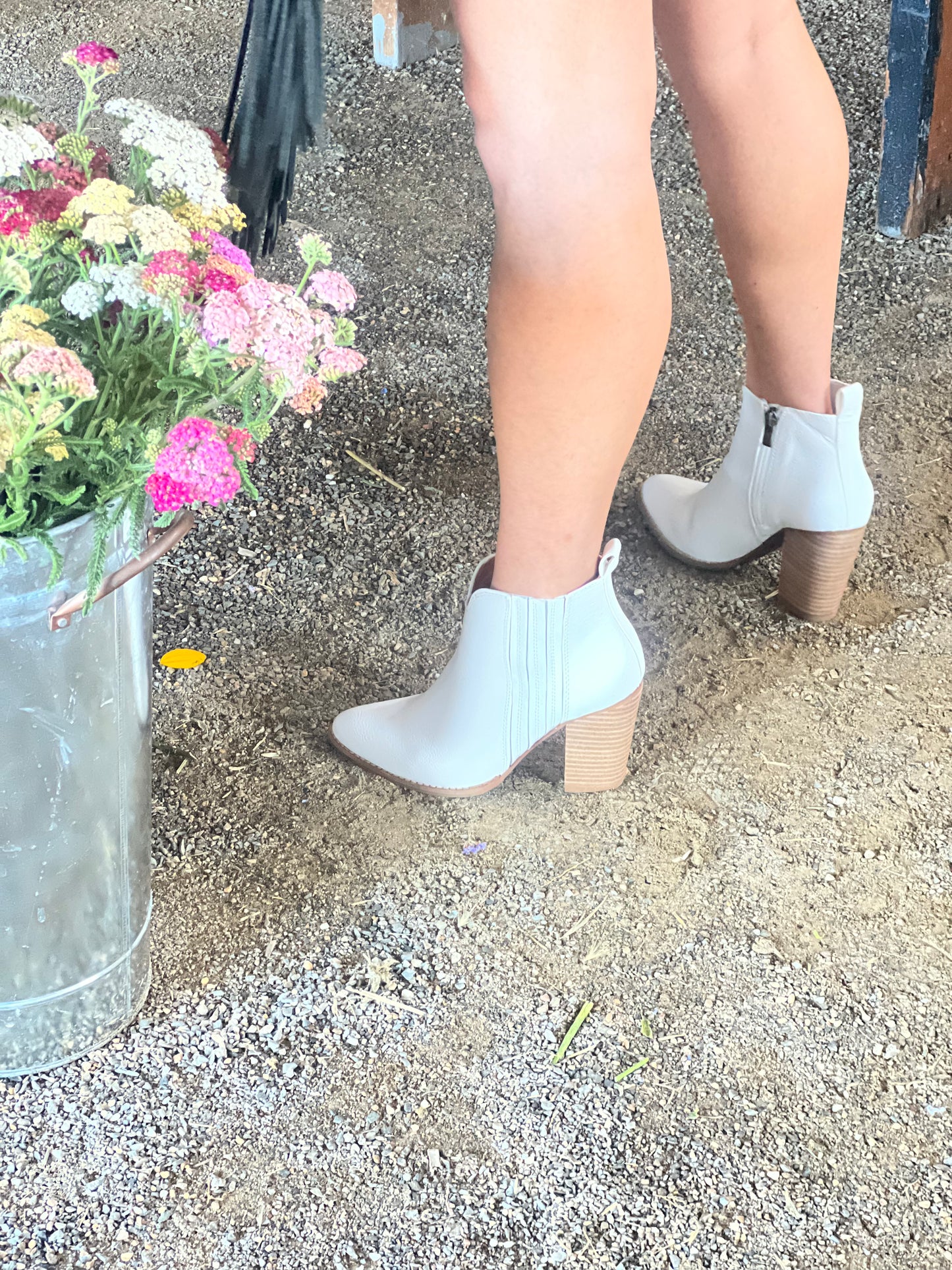 THE JACKIE BOOTIE